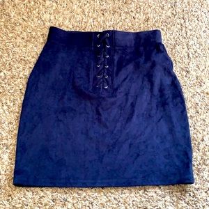 Navy bodycon skirt